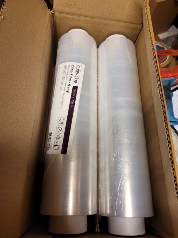 Plastfolie 9μ 0,3m x 300m, 4stk ruller